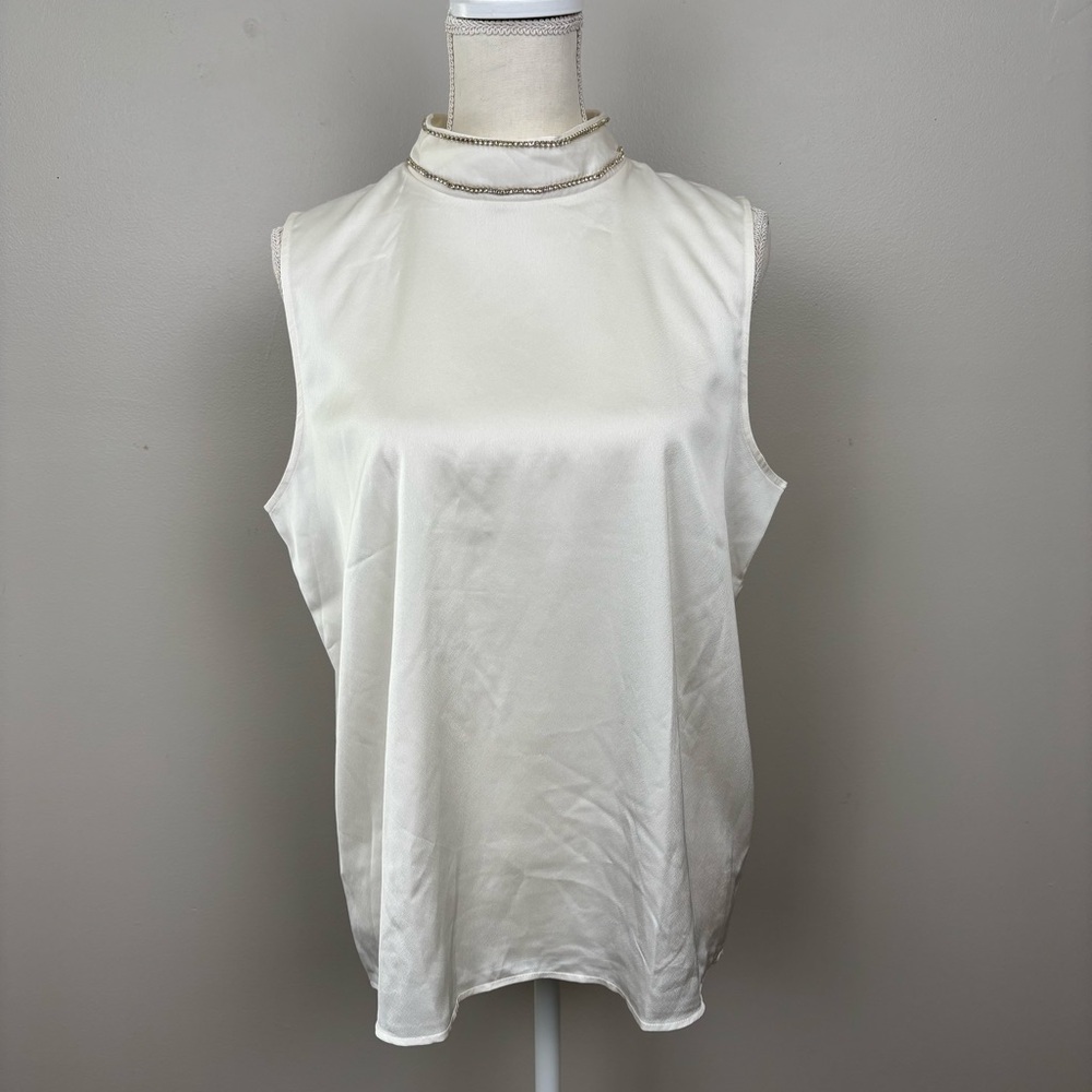 Ann Taylor Factory Top Medium Ivory Satin Sleeveless Rhinestone Collar Back‎ Zip